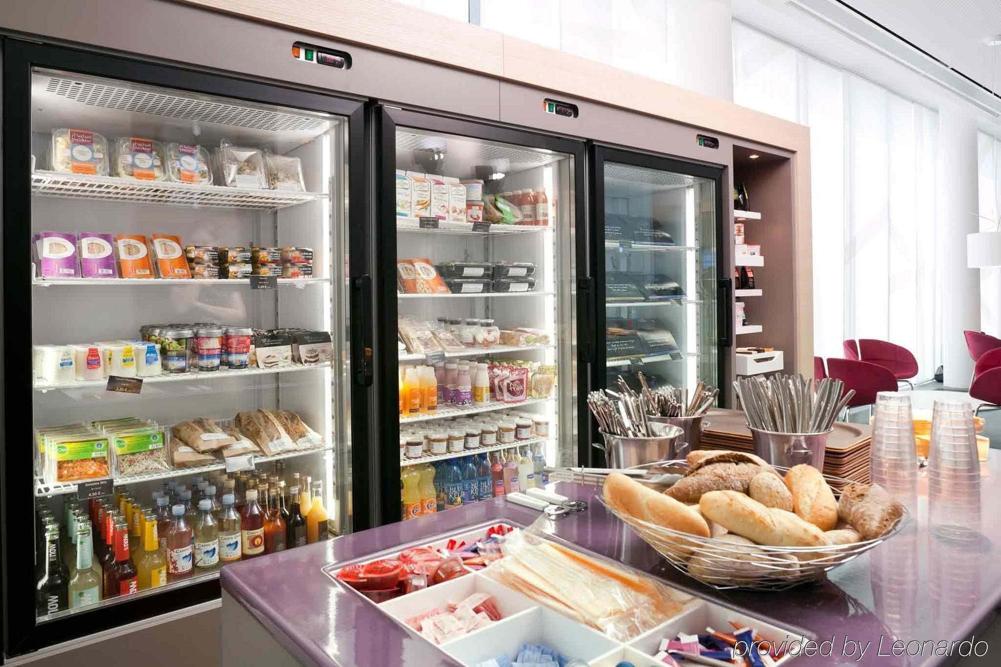 B&B Hotel Velizy Est Екстериор снимка