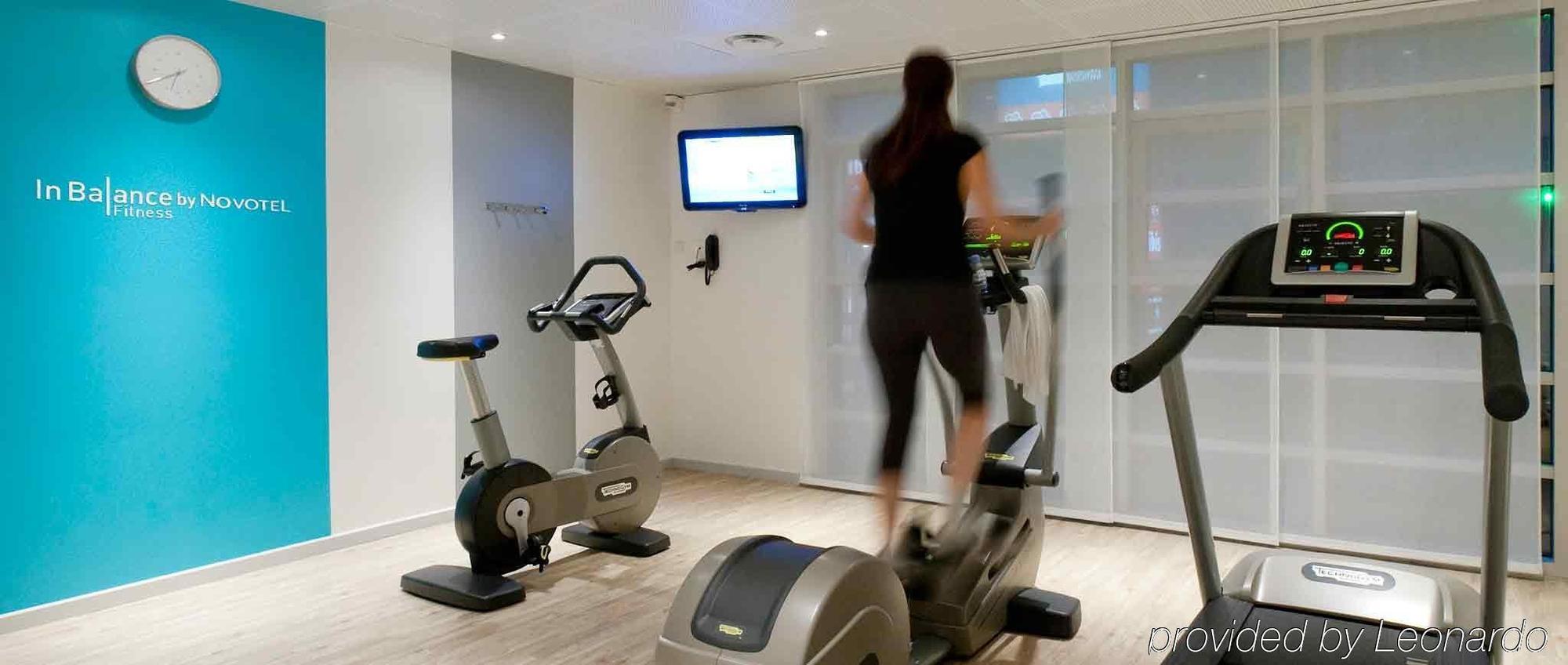 B&B Hotel Velizy Est Екстериор снимка
